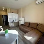 Apartman Eco Pro On Kamanina Odessza