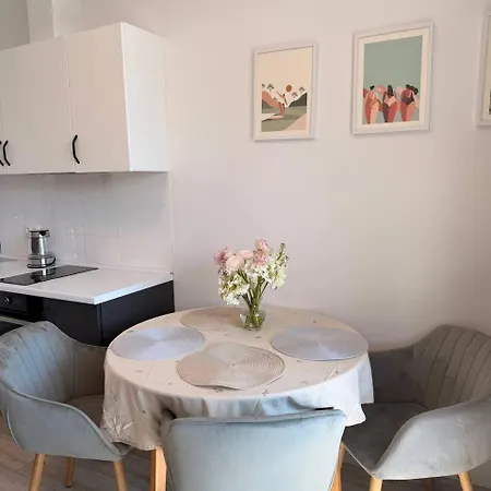 Eco Pro On Kamanina Apartman Odessza